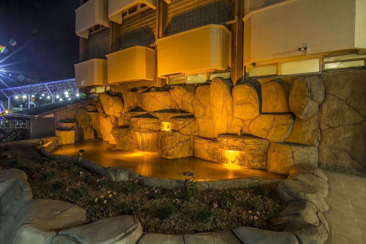 Grand Terme Hotel Kırsehir Esterno foto